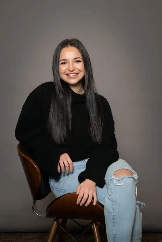 Daia, dental assistant